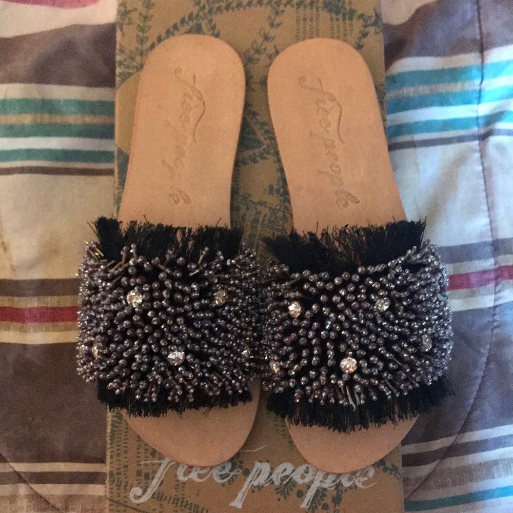 NWB Free People Outer Bank Sandals